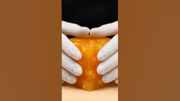 "Satisfying Minecraft vibes with honey block slicing and squeezing 🍯🟫 #MinecraftASMR #HoneyBlock"