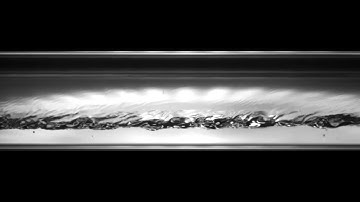 Horizontal Two-Phase R-123 Annular Pseudo-Slug Flow: V009L08.mpg