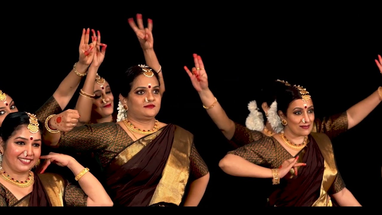 Murugan Sabdam | Ragamalika | Mishra Chapu by ladies batch of Srishti