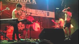 Killing Me Inside - Opening   For One Last Time (at Jakcloth 2013)