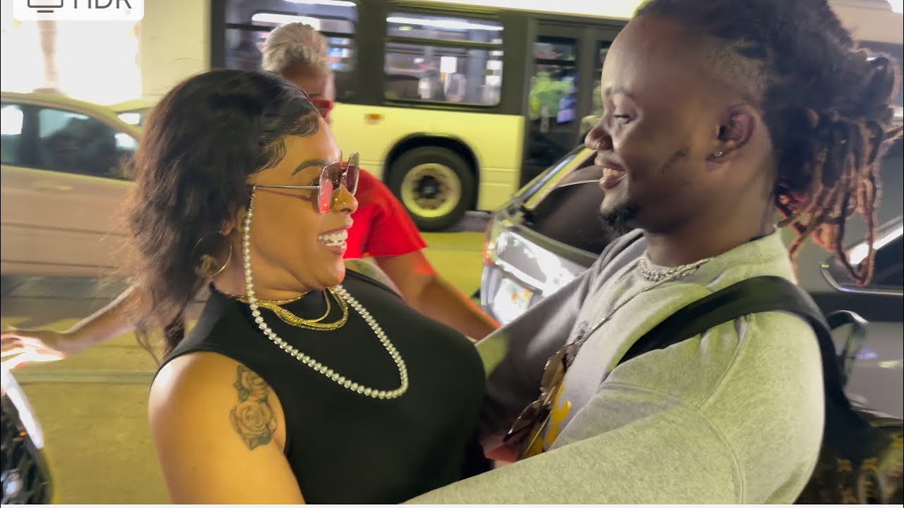 EKIP ATERI PREMYE FWA ETAZINI, BLONDEDY VIN AKEYI MARI L DPERFECT