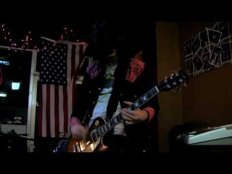 ata ghost - Ben Mohler warms up at Astoria bar 2-1...