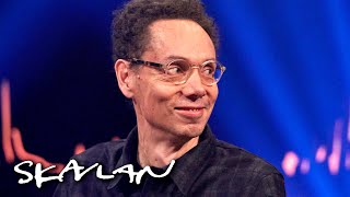 Malcolm Gladwell explains why he avoids face-to-face job interviews | SVT\/TV 2\/Skavlan