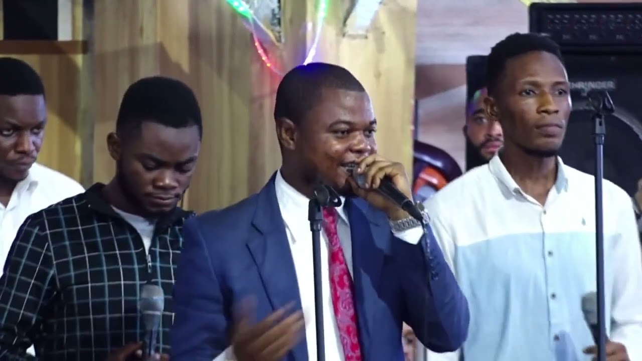 DELPHIN MUKENDI A MIS DU FEU🔥 À KINSHASA CHEZ PASTEUR VOICI L'HOMME CAC.VH