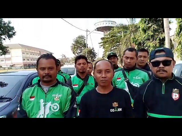 Persatuan driver gojek karawang tuntut Shamsubahrin Ismail untuk meminta maaf class=