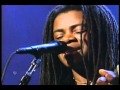 Tracy Chapman - Telling Stories (Live 8/13)