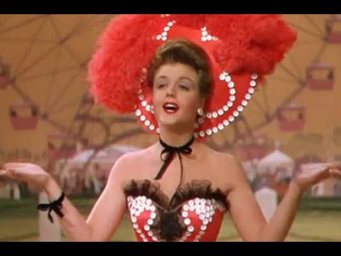 Howd You Like to Spoon With Me   Till The Clouds Roll By  Angela Lansbury HD
