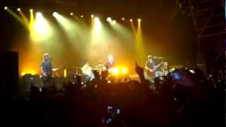 Noel Gallagher&#39;s High Flying Birds - Whatever, live @ Atlantico (Roma, 13_03_2012).mp4