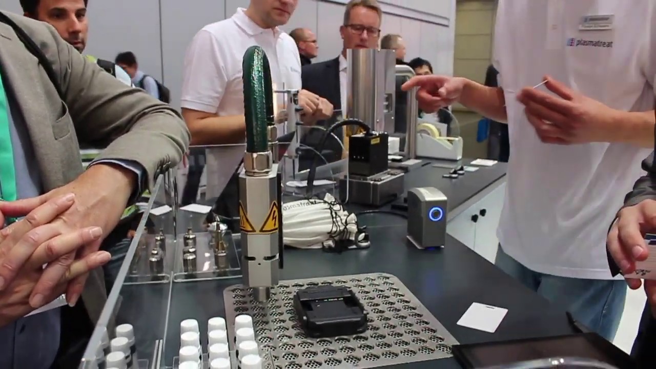 K2019 Plastmatreat подготовка поверхности пластмасс перед окрашиванием и склеиванием