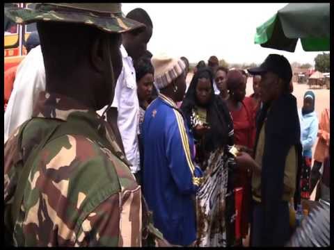 Video: Waigizaji maarufu wa Urusi ambao walichagua waume wadogo kuliko wao