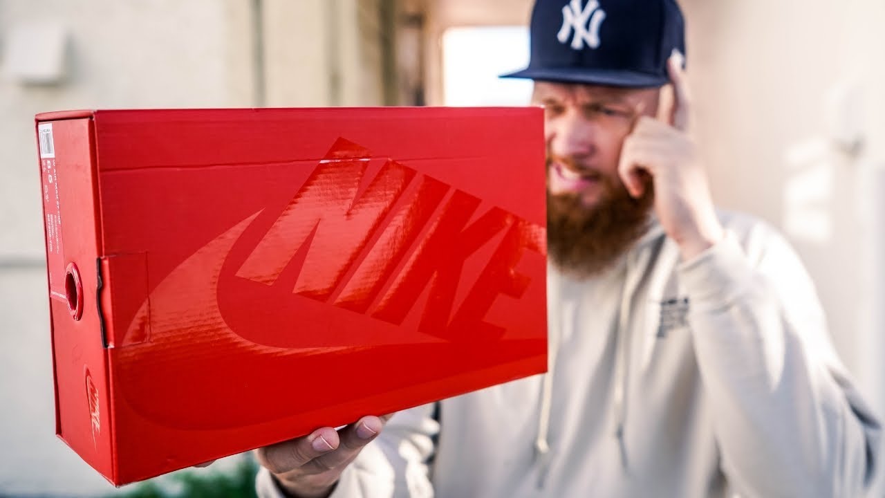 ARE THESE NIKE SNEAKERS WORTH $400?! - YouTube