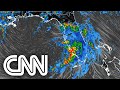 Tempestade Elsa é reclassificada como furacão e se aproxima da Flórida | JORNAL DA CNN
