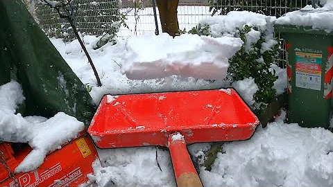 Come pulire il cortile dalla neve?