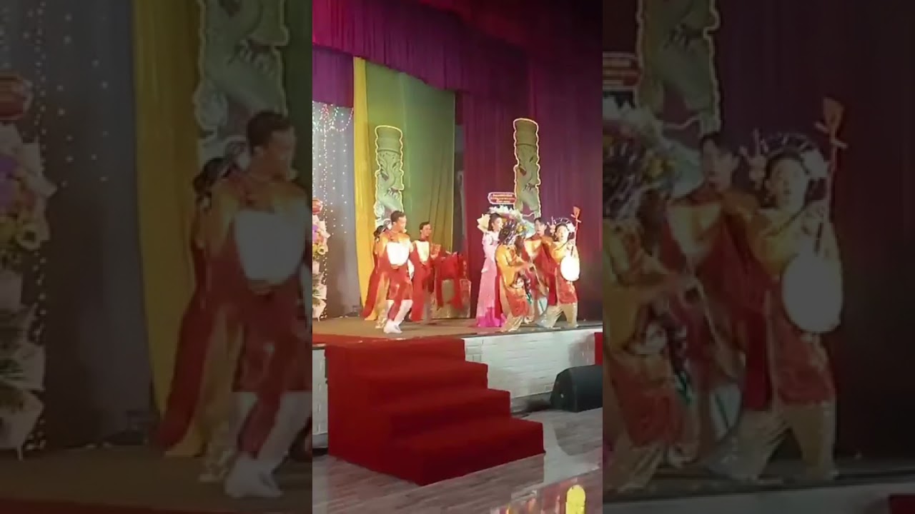 BÀI HÁT TẰM VƯƠNG TƠ - NSND HOA PHƯỢNG LỄ GIỖ TỔ SÂN KHẤU 2/10/2025 #trending #inshorts