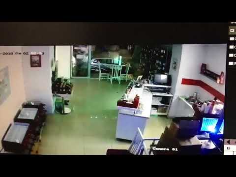 თბილისში არასრულწლოვნებმა ყავის სახლი Dom Kofe-ს ფილიალი გაქურდეს