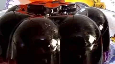 Como fazer para a gelatina sair da forma?