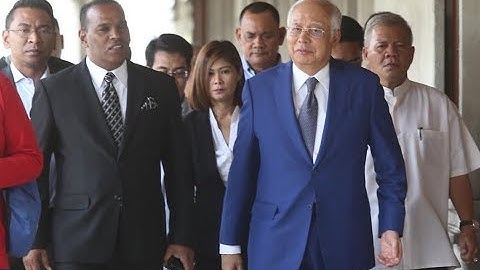 Najib slapped with three more money laundering charges