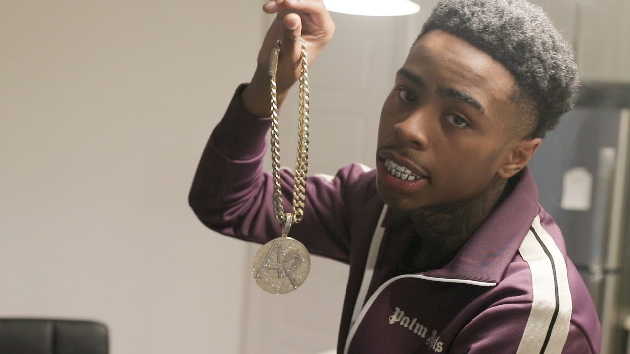 在 YouTube 上观看 Action Pack - "0Cap" (Official Video) 在 YouTube 上观看 Action Pack - "0Cap" (Official Video)