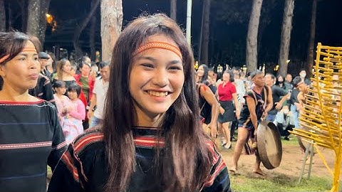 Bài chiêng trong lễ đâm trâu của người Jrai làng Tôt Hang Ring huyện Chư Sê