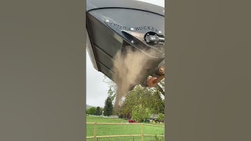 McFly Yard Worx - what is a Hydra Bucket