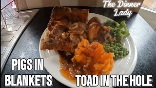 PIGS IN BLANKETS TOAD IN THE HOLE