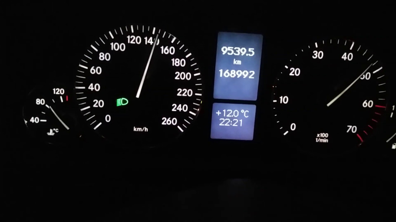 2004 Mercedes-Benz C 180 Kompressor 143hp Lift (W203) Acceleration