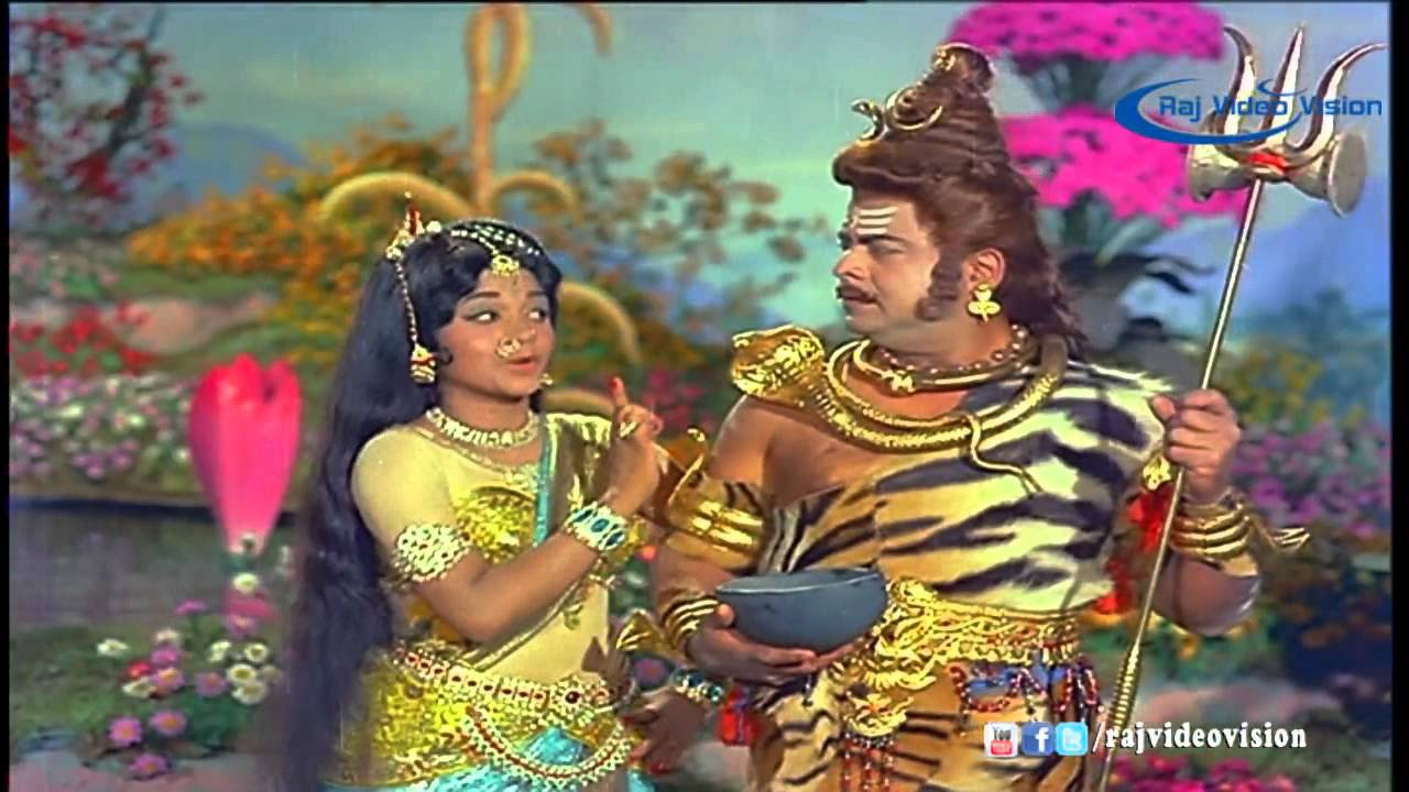 Andharangam Naan Ariven HD Song