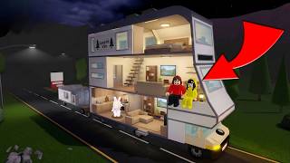 Yuta, Mio, and Baby Celine Travel the World in a Camper Van || ROBLOX