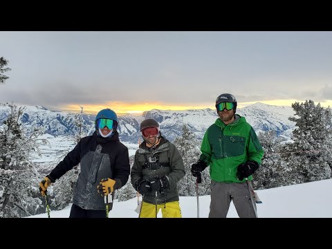 Video: Misi Ski Powder Mountain: Terbaik Sedalam Pinggang Di Utah