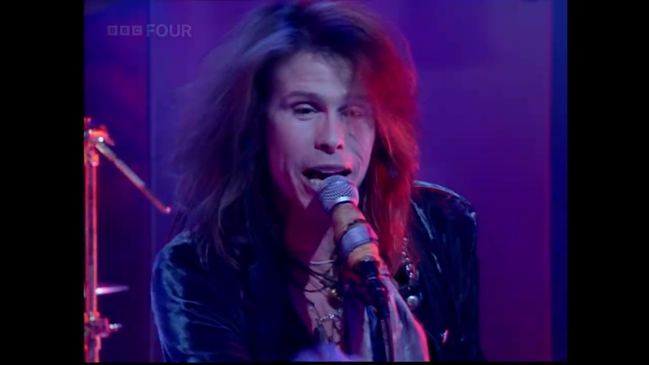Aerosmith - Falling In Love (Is Hard On The Knees) (1997/03/07