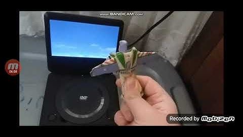 Charaters Getting  Scared By The Paramount Dvd Logo