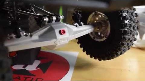 Vanquish F9 Currie Rear Axle Install SCX10ii K5!!