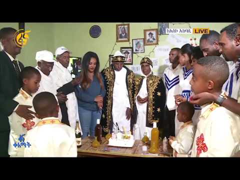 ቪዲዮ: በውስጠኛው ውስጥ ኤመራልድ ቀለም -ከሌሎች ቀለሞች ጋር ጥምረት። በውስጠኛው ውስጥ ኤመራልድ ሶፋ ፣ መጋረጃዎች ፣ ግድግዳዎች እና ሌሎች ዕቃዎች