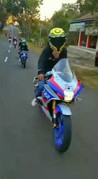 status wa keren anak motor