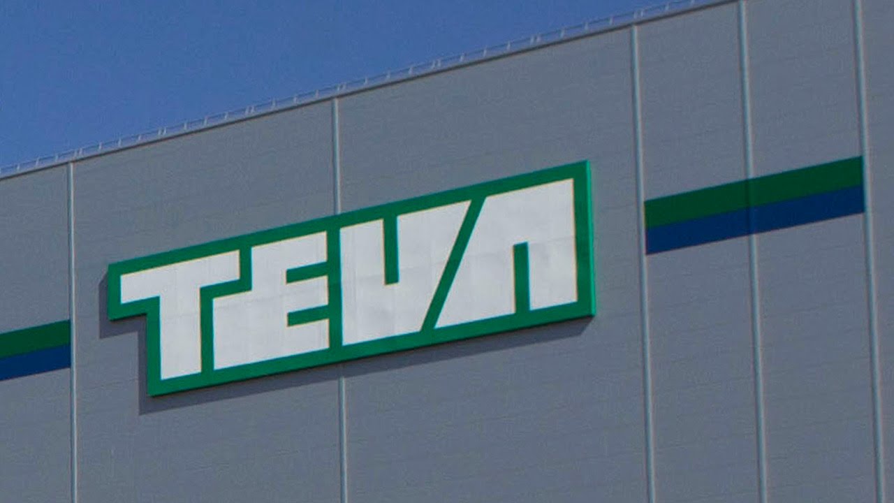 Undtagelse Konsekvenser komplet Israel-Based Teva Pharmaceutical Industries Smacks Down With Mylan With  $40B Bid - YouTube