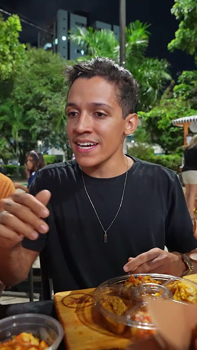 Comi a PRIMEIRA Barca de Acarajé da minha vida! 🤯 #shorts