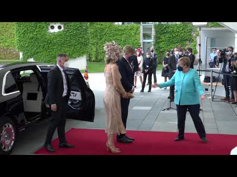 Video: Dronning Maxima Av Nederland Ser Ut I London