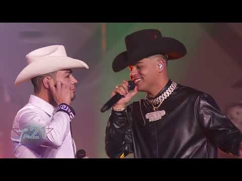 grupo firme ft Lenin Ramirez y carin Leon Premios la radio concierto