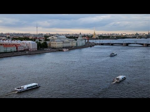 Почему в Петербурге не удается запустить водный транспорт, как в Венеции
