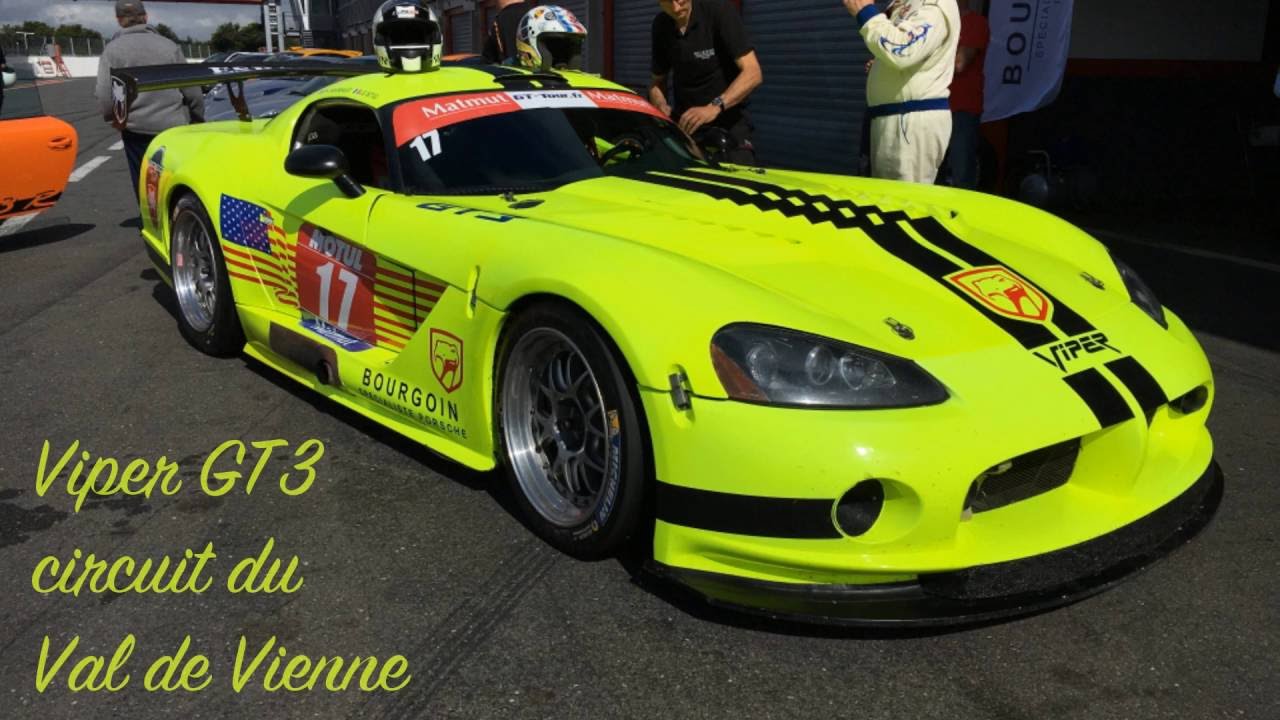 Viper GT3 circuit du Val de Vienne.
