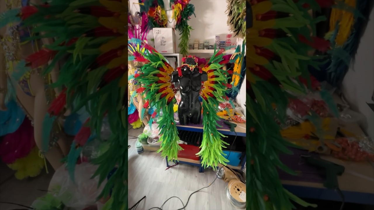 Часть 5 - Перья Алой Королевы #flocademy #carnival #angelwings #carnivalcostume #craft #feathers