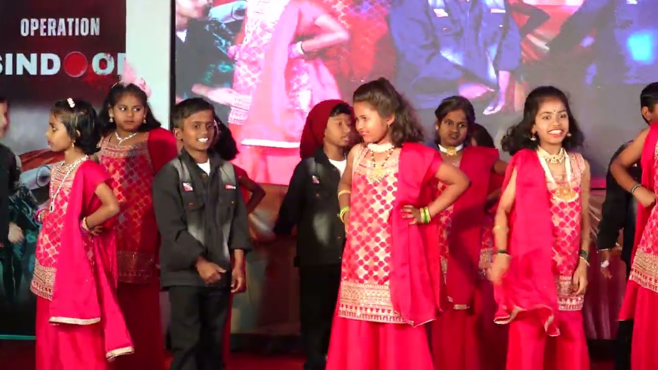 Remix dance performance by our 3rd standard students...🤘#kids#bilagi 