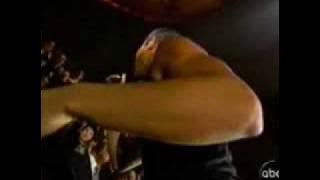 Enrique Iglesias - Rhythm Divine (Live) (Americian Music Awars 1999)
