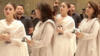 Alia Bhatt Gets EMOTIONAL and CRIES In Front of Ranbir Kapoor's Mom Neetu Singh at Prayer Meet