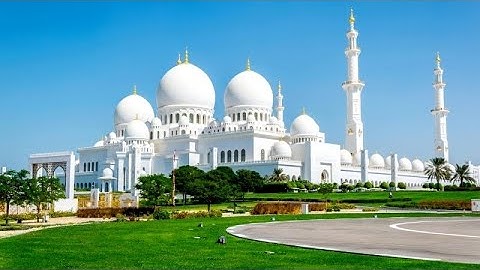 إِنَّ اللَّهَ لَا يَخْفَىٰ عَلَيْهِ شَيْءٌ فِي الْأَرْضِ وَلَا فِي السَّمَاءِ..... من سورة آل عمران