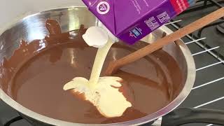How to Make Chocolate Ganache in 2 Minutes