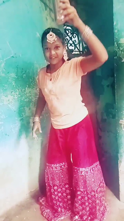 Bolbbo Bhabhi Animl #bobbydeol #trending #relatable#viral #dance#Animal ##short #shortsfeed #shorts
