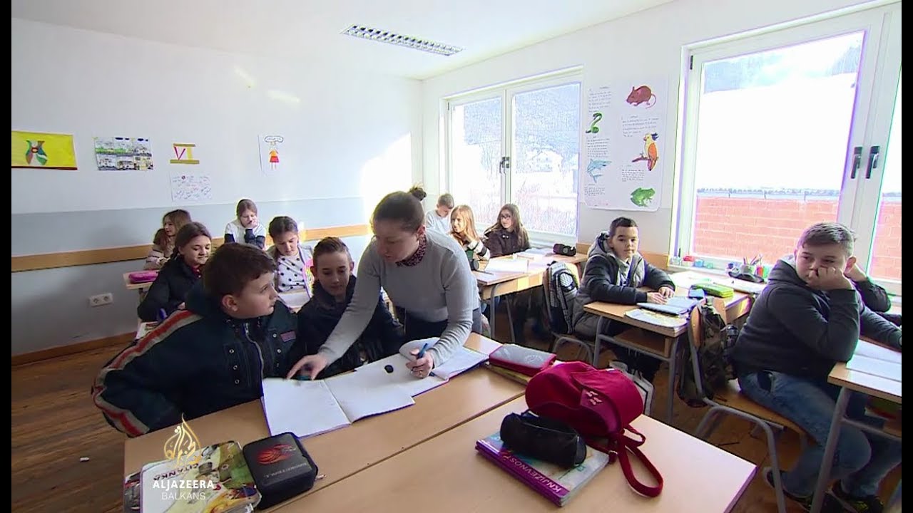 مشكلة اللغة البوسنية: الأطفال يقطعون كيلومترات للوصول إلى المدرسة