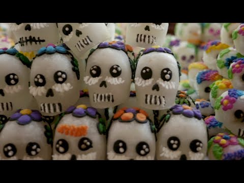 Video: Waarom schedels voor de dag van de doden?