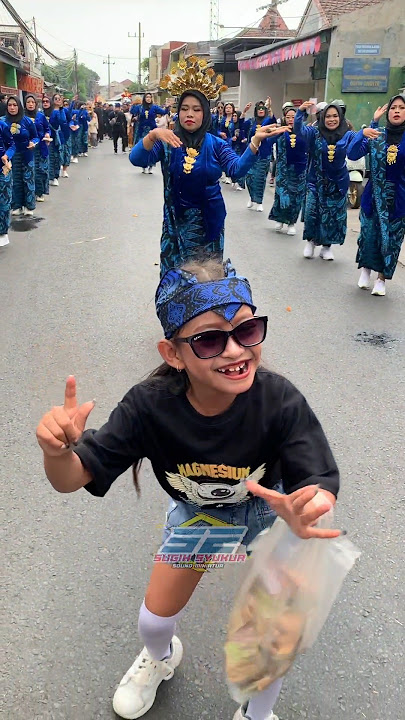 LUCUNYA DENNIS PENARI KECIL VIRAL. #dance #pawai #karnavalsoundterbaru #sakeracore #shortsviral #fyp